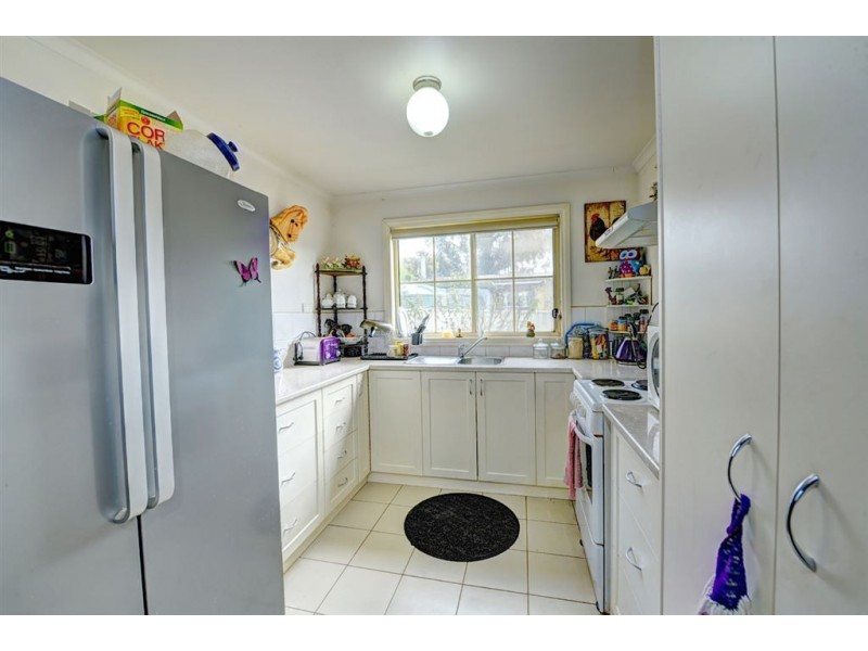 32b Ayres Street, Creswick VIC 3363