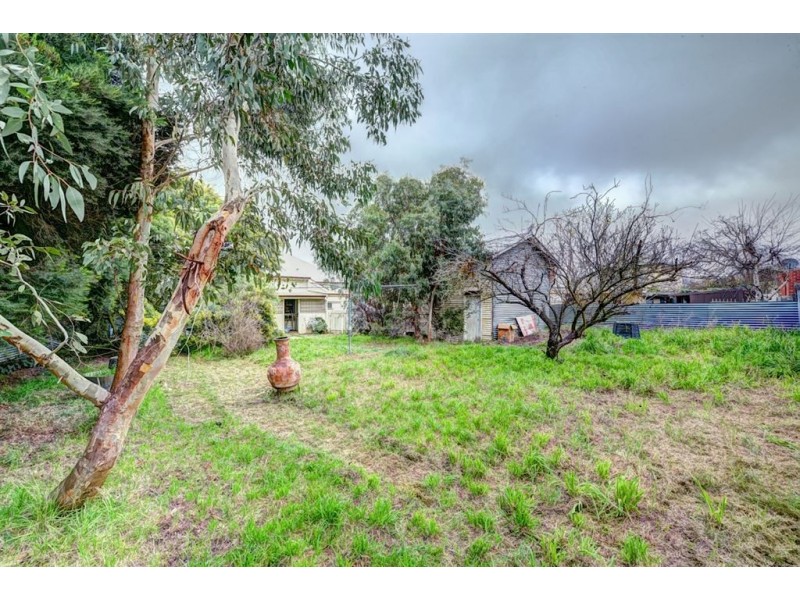 16 Anderson Street West, Ballarat Central VIC 3350