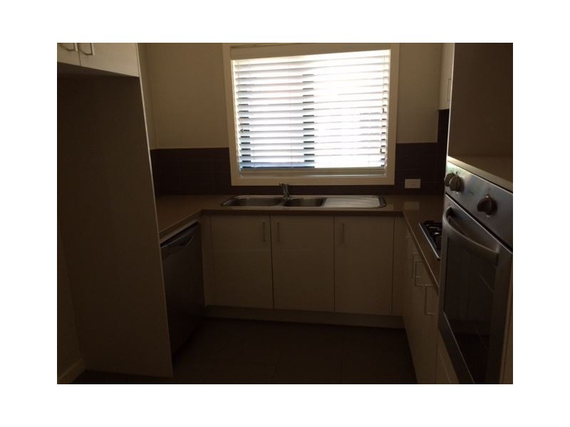 28 Brighton Court, Wendouree VIC 3355