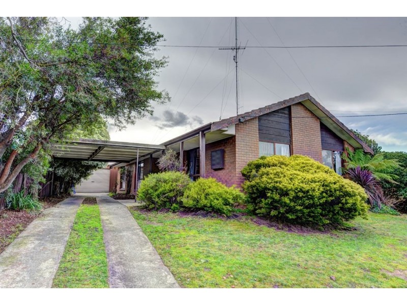 2 Ferguson Court, Redan VIC 3350