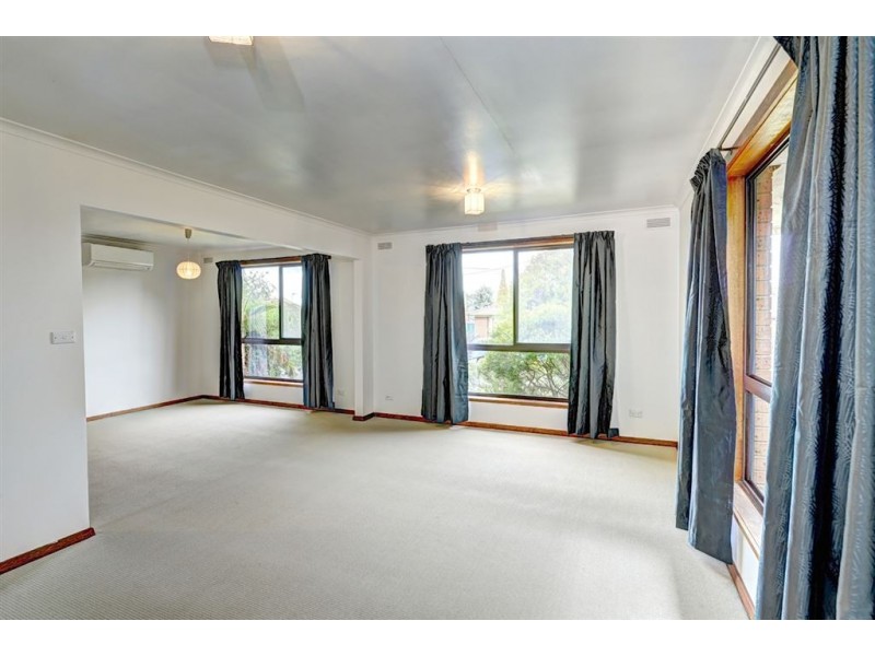 2 Ferguson Court, Redan VIC 3350