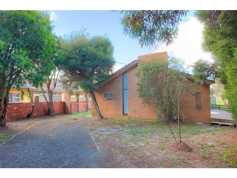 813 Geelong Road, Canadian VIC 3350