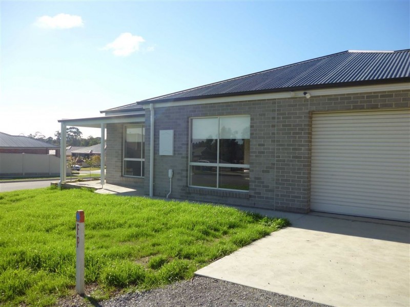 140 Canadian Lakes Boulevard, Canadian VIC 3350