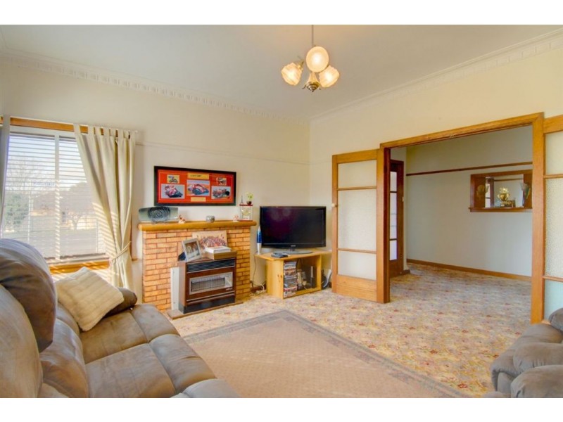 333 Forest Street, Wendouree VIC 3355