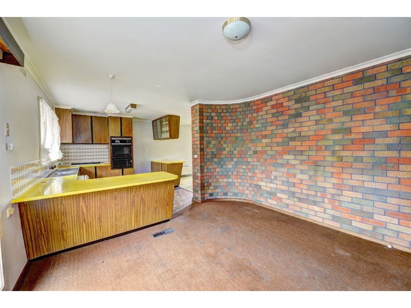 4 Maxlyn Avenue, Ballarat East VIC 3350