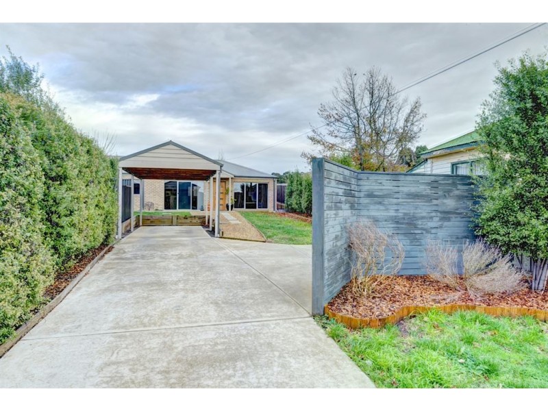 154 Mansfield Avenue, Mount Clear VIC 3350