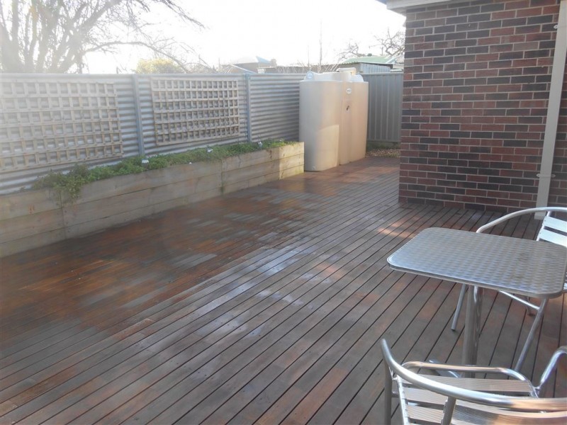 2/116 Clyde Street, Soldiers Hill VIC 3350