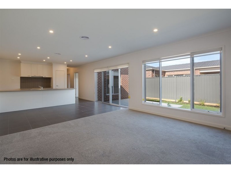 2 Nathanael Place, Ballarat East VIC 3350