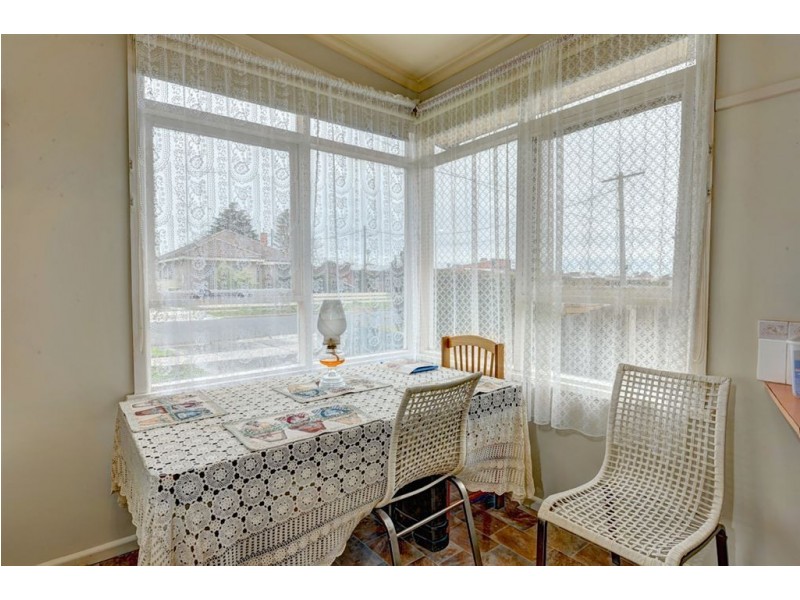 10 Harold Street, Wendouree VIC 3355