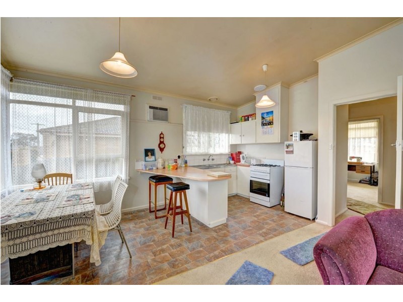 10 Harold Street, Wendouree VIC 3355