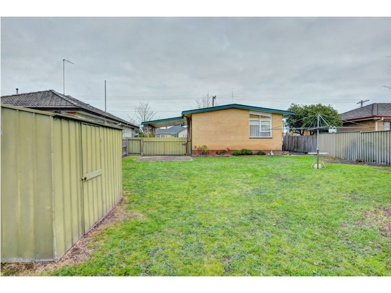 10 Harold Street, Wendouree VIC 3355
