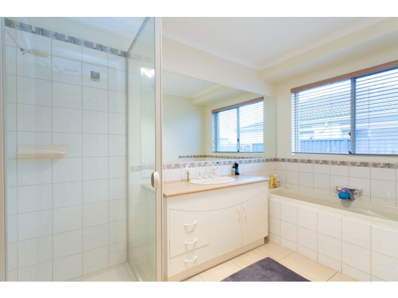 3 Leicester Court, Alfredton VIC 3350