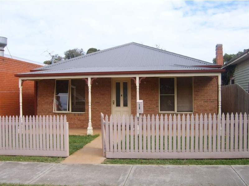 a/302 Warrenheip Street, Buninyong VIC 3357