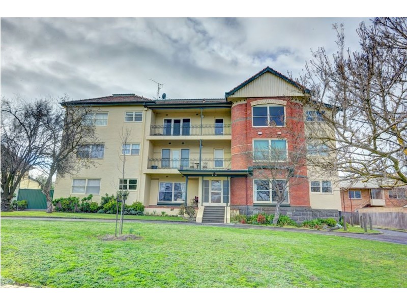 11/412 Drummond Street North, Ballarat Central VIC 3350