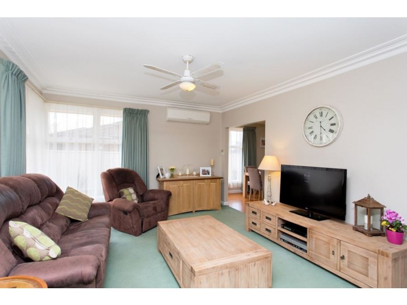 330 Forest Street, Wendouree VIC 3355