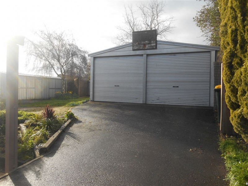 4 Howard Street, Soldiers Hill VIC 3350