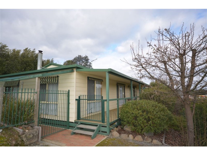 39 Clunes Road, Creswick VIC 3363