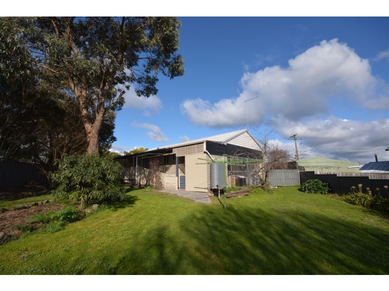 2 Wills Street, Creswick VIC 3363