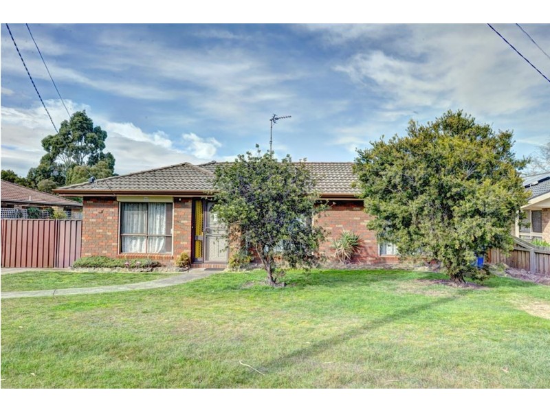 23 Whitelaw Avenue, Delacombe VIC 3356