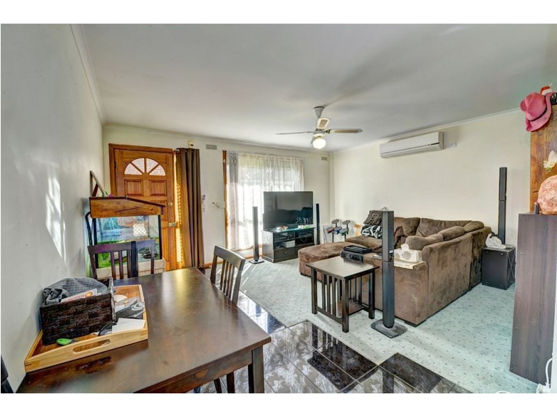 23 Whitelaw Avenue, Delacombe VIC 3356