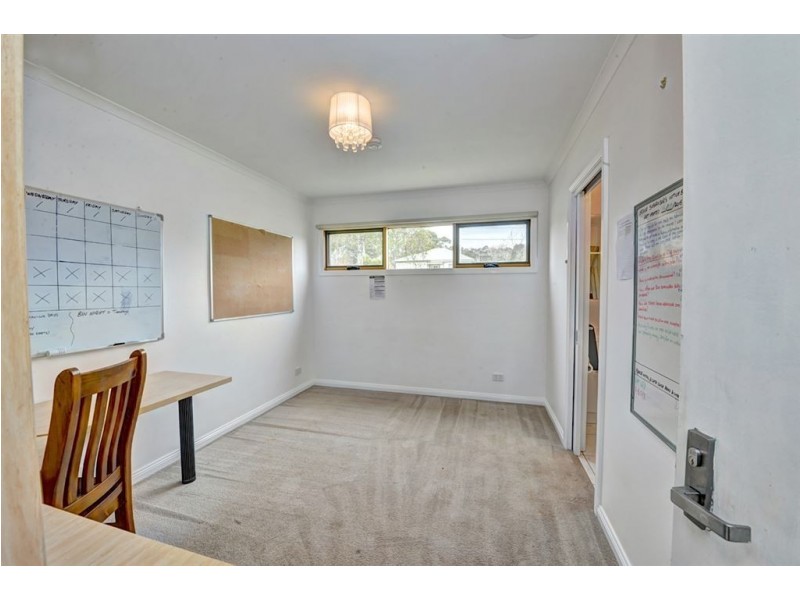 1/102 Warrenheip Street, Buninyong VIC 3357