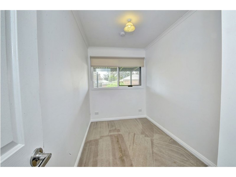 1/102 Warrenheip Street, Buninyong VIC 3357