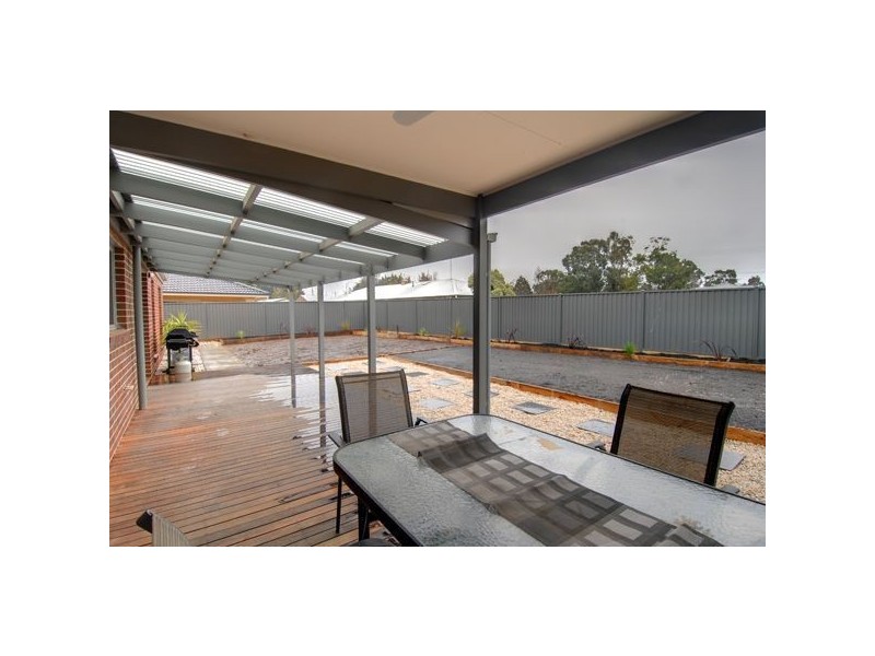 6 Brahman Drive, Delacombe VIC 3356