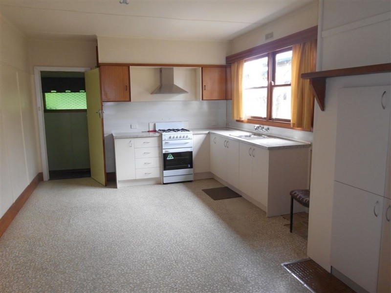 16 Albert, Sebastopol VIC 3356