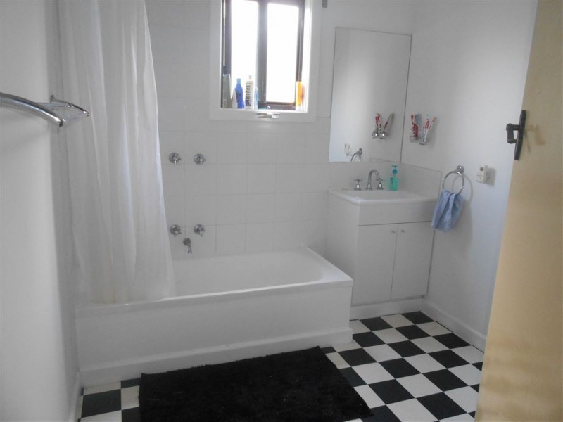 424 Joseph Street, Canadian VIC 3350