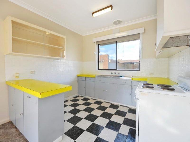 2 Margaret Street, Wendouree VIC 3355