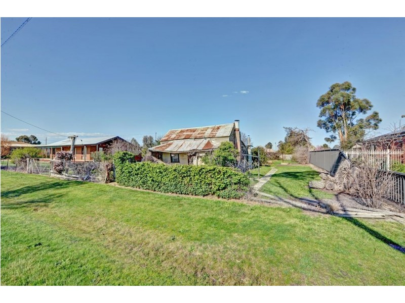 21 Templeton Street, Clunes VIC 3370