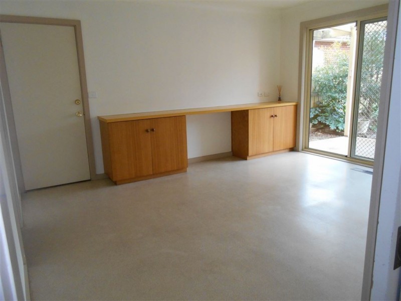 6 Alfred Street North, Lake Wendouree VIC 3350