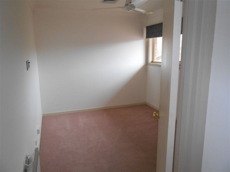 6 Alfred Street North, Lake Wendouree VIC 3350