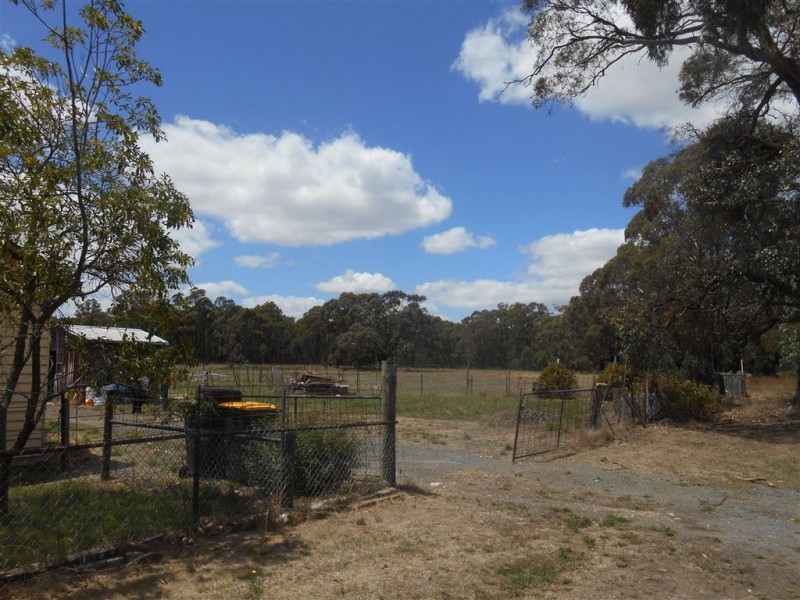 396 Snake Valley/Smythesdale Road, Hillcrest VIC 3351