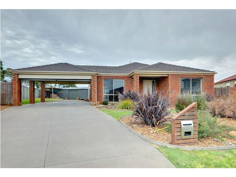 7 Citadel Court, Miners Rest VIC 3352