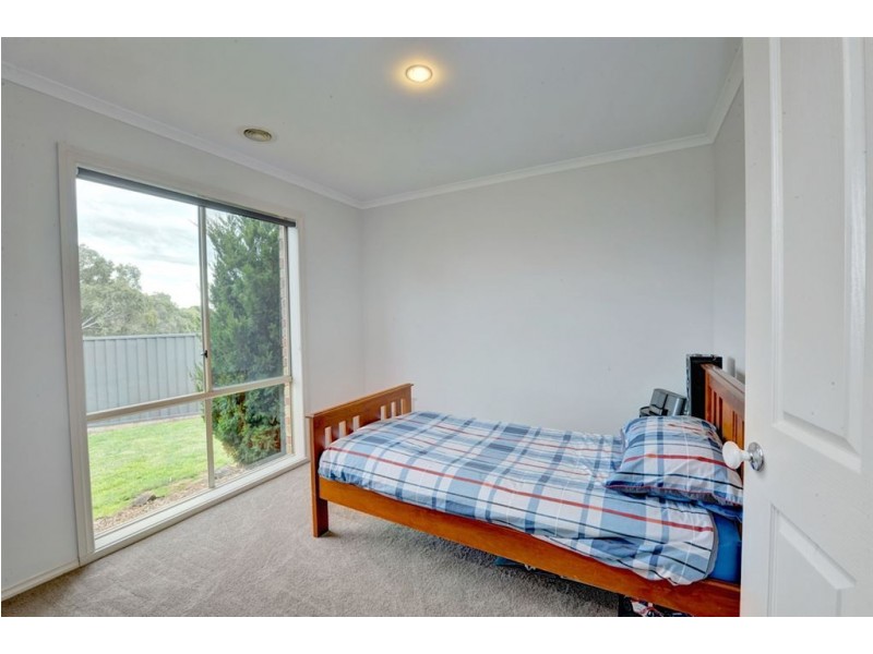 7 Citadel Court, Miners Rest VIC 3352