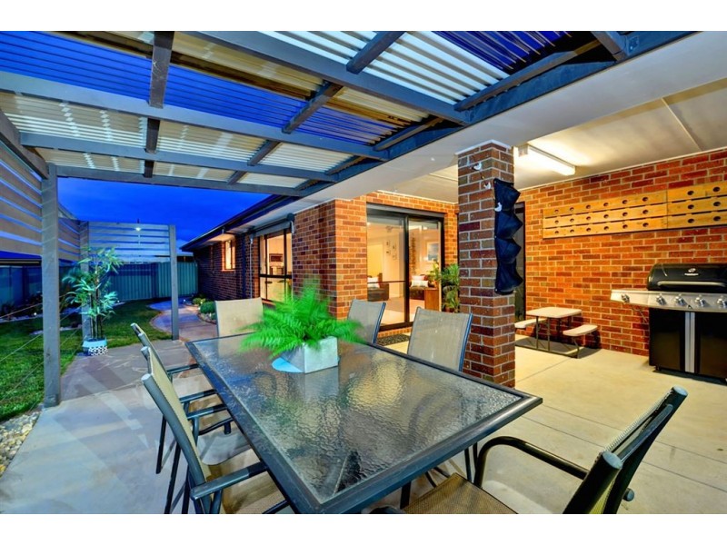 1 Felix Court, Miners Rest VIC 3352