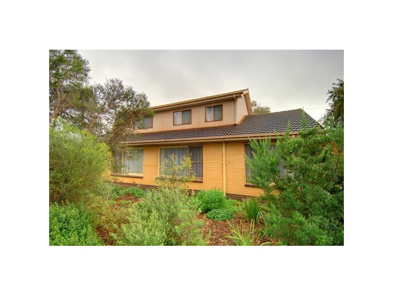 26 Cambridge Street, Wendouree VIC 3355