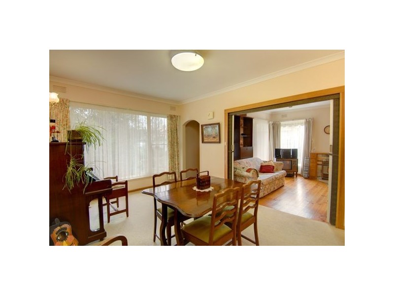 26 Cambridge Street, Wendouree VIC 3355