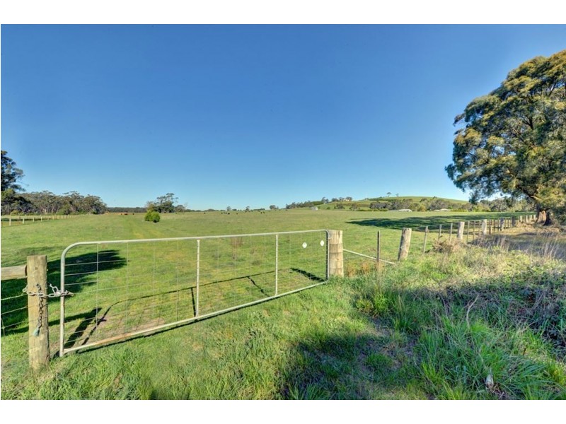 Lots 1 – 6 Bell Avenue & Yankee Flat Road, Mount Helen VIC 3350