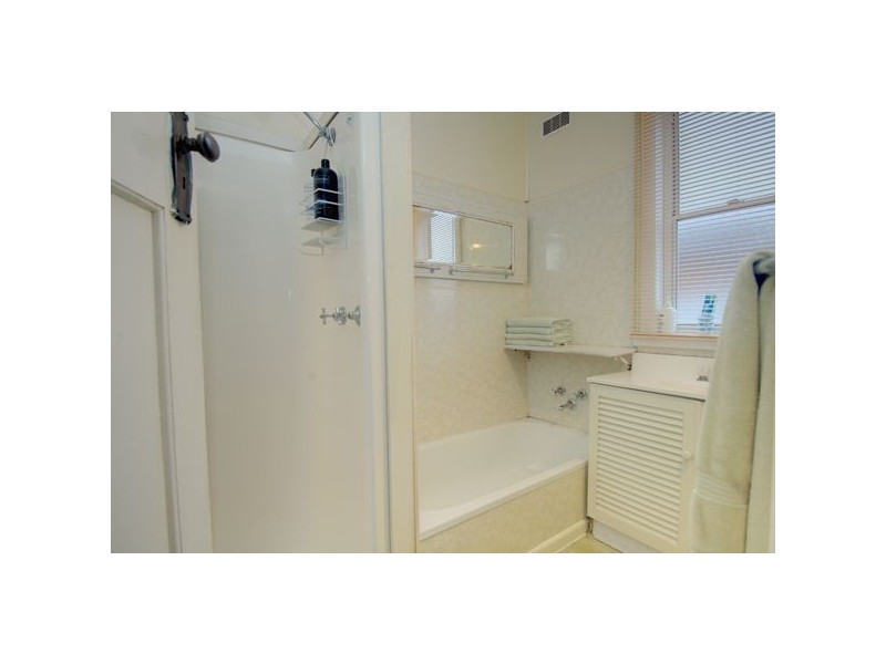 56 Service Street, Clunes VIC 3370