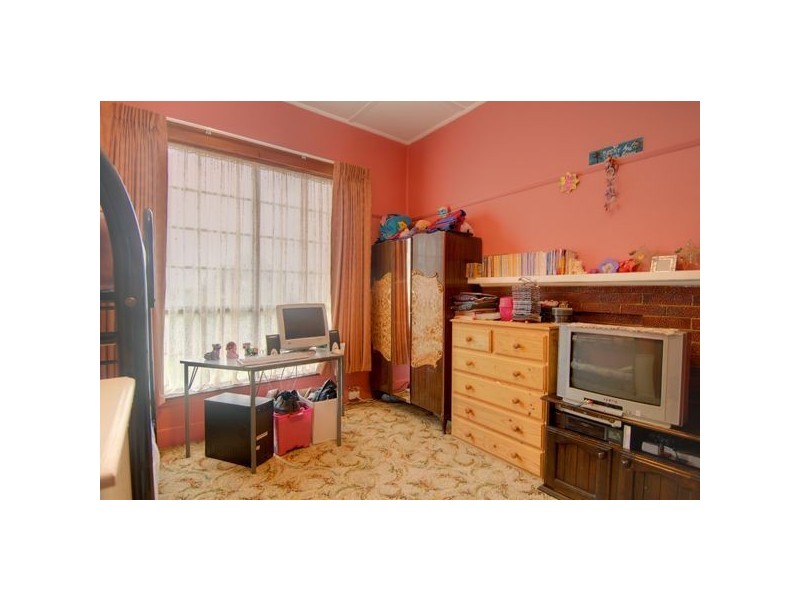 56 Service Street, Clunes VIC 3370