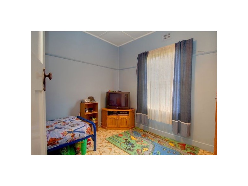 56 Service Street, Clunes VIC 3370