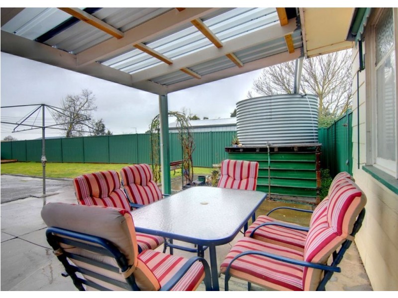 56 Service Street, Clunes VIC 3370