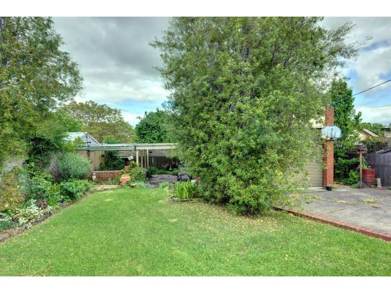 811 Urquhart Street, Newington VIC 3350