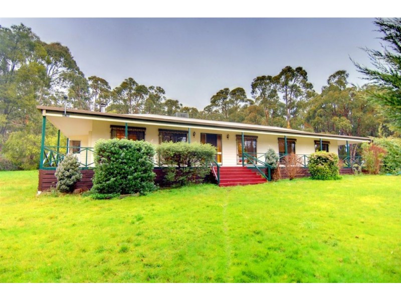 10 Lantana Road, Enfield VIC 3352