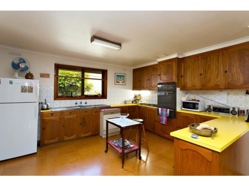 56 Napier Street, Creswick VIC 3363