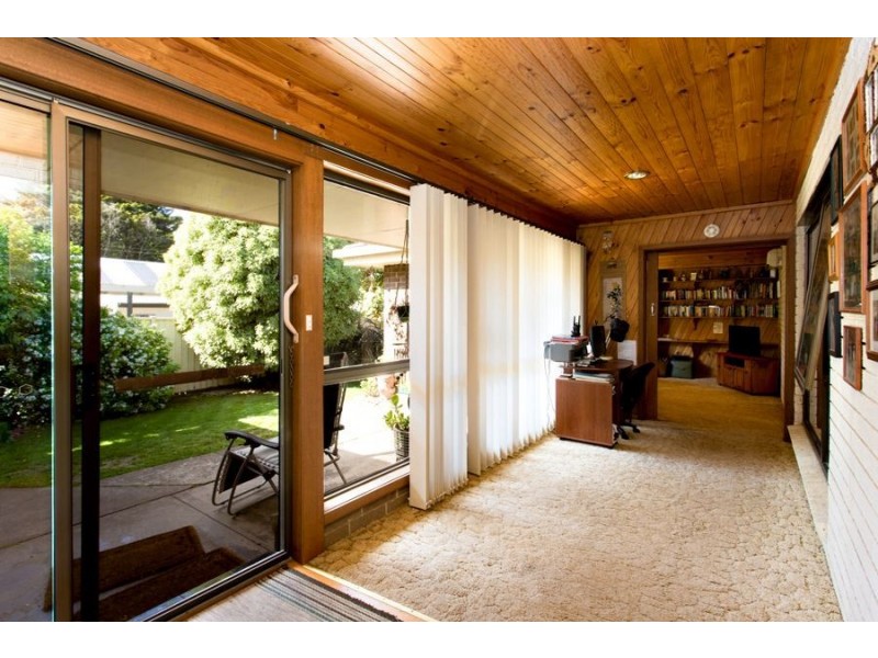 56 Napier Street, Creswick VIC 3363