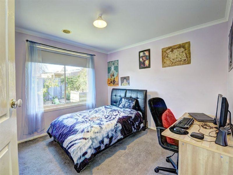3 Zofia Pl, Alfredton VIC 3350