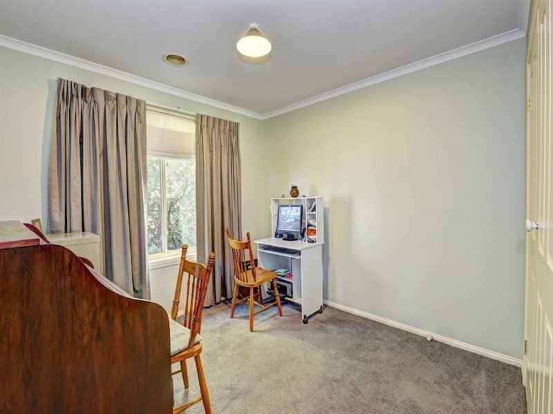 3 Zofia Pl, Alfredton VIC 3350
